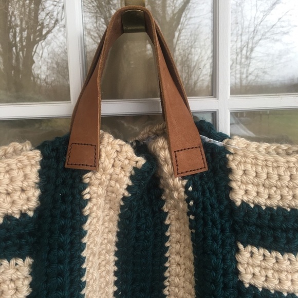 Teal Cream Striped Knit Market Bag Purse Tote - Picture 2 of 7
